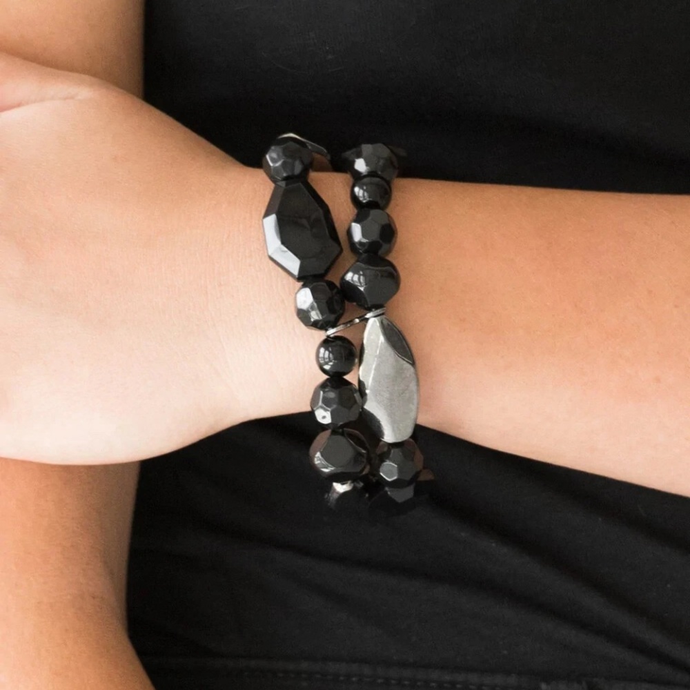 Paparazzi - Rockin Rock Candy- Black Bracelet